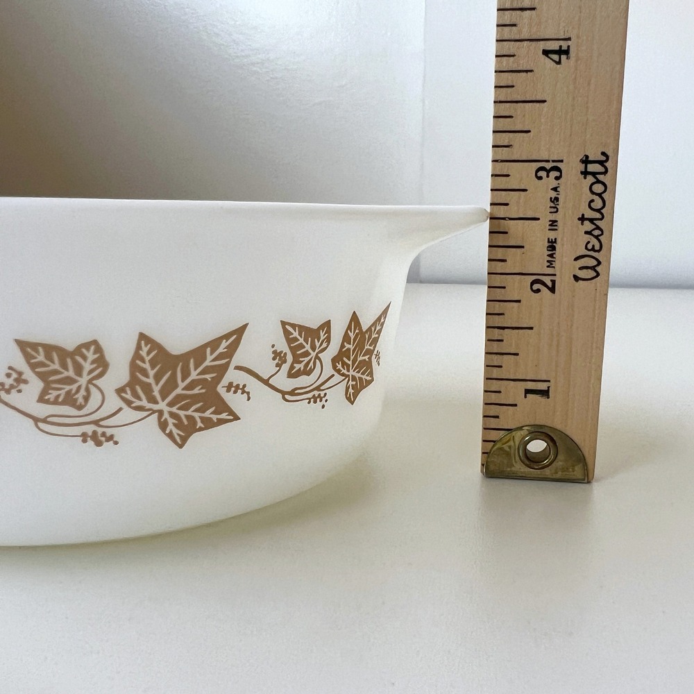 Vintage Pyrex Sandalwood 472-B Brown Ivy 1.5 Pt Casserole Dish No Lid - Picture 11 of 12